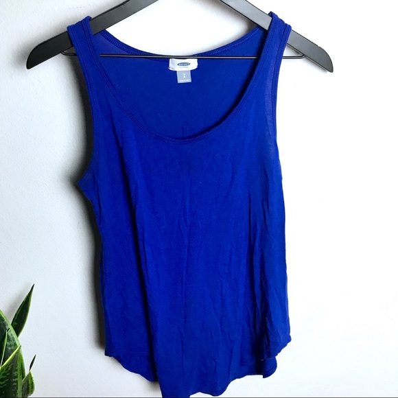 4 / $20✨Basic Tank - Picture 2 of 6